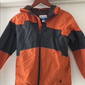 Columbia boys rain coat with hood size 10/12